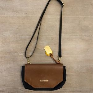 R. Riveter Whittle Belt Bag Handbag Purse